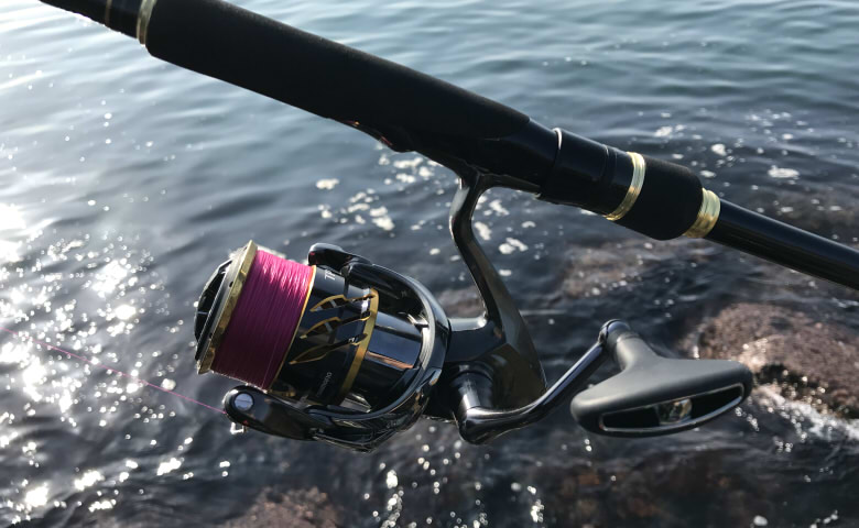 最新な Slow-Lifeシマノ SHIMANO スピニングリール 20 ツインパワー